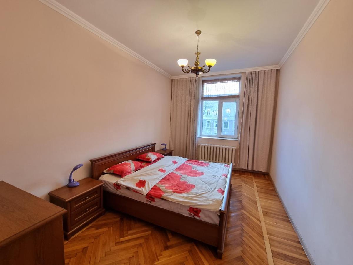 Stefan Cel Mare Boulevard Ultracentral Apartments In The Center Chisináu Exterior foto