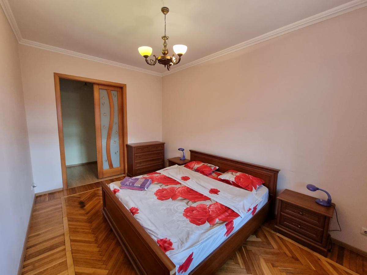 Stefan Cel Mare Boulevard Ultracentral Apartments In The Center Chisináu Exterior foto