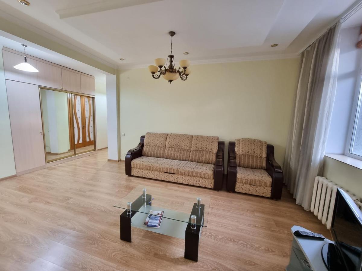 Stefan Cel Mare Boulevard Ultracentral Apartments In The Center Chisináu Exterior foto