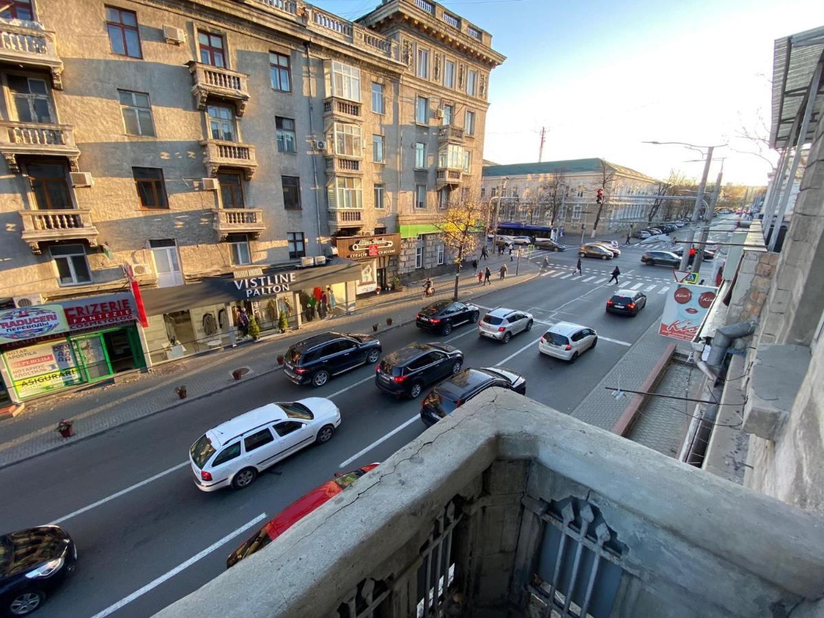 Stefan Cel Mare Boulevard Ultracentral Apartments In The Center Chisináu Exterior foto